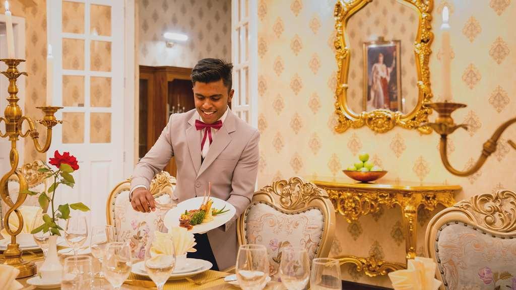 The Westbury Palace Nuwara Eliya Bekvämligheter bild